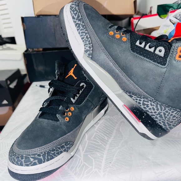 Jordan Men\'s Charcoal and Orange Sneakers